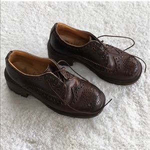 Vintage 90s Dr. Martens brown oxford wingtip shoes